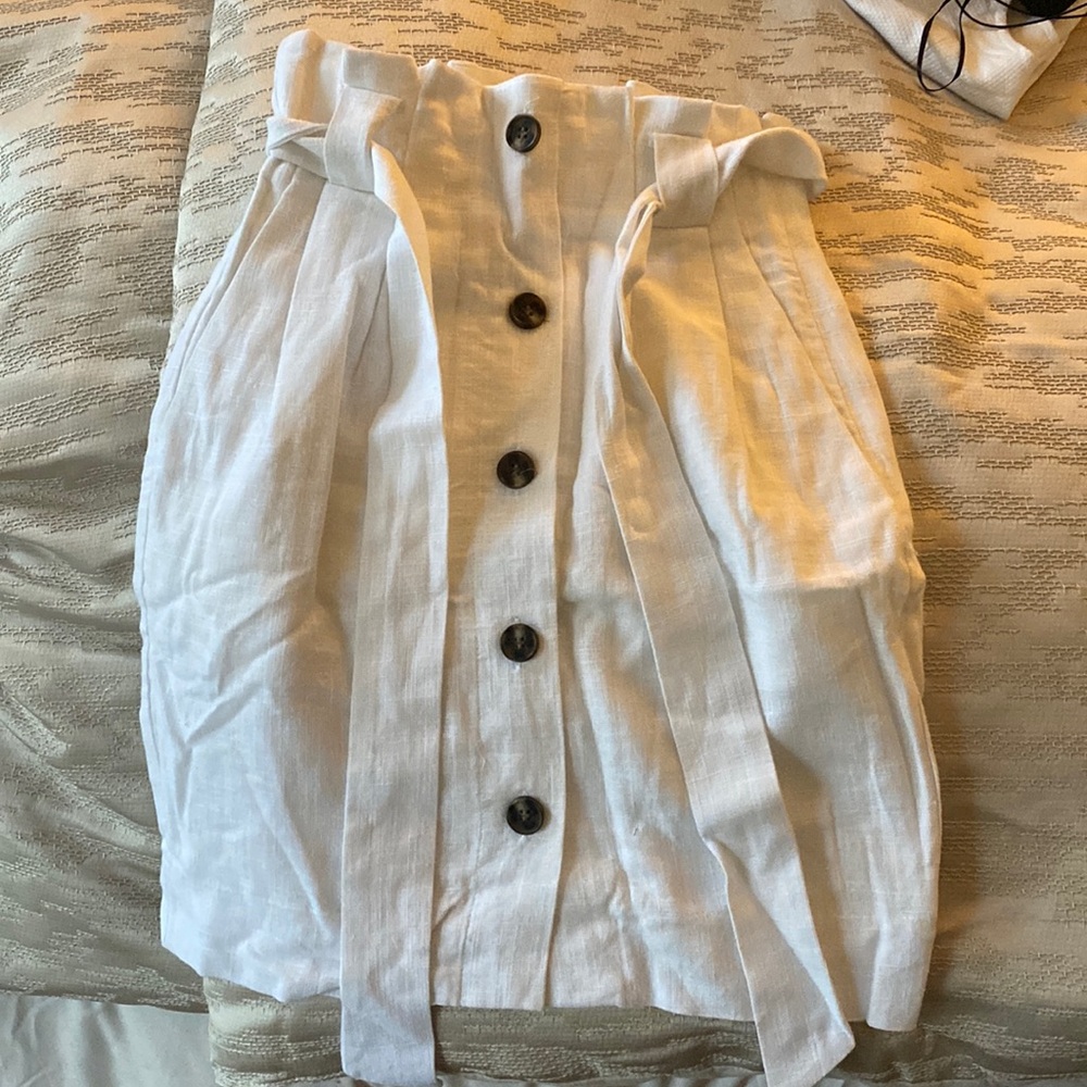 Linen blend white pencil skirt